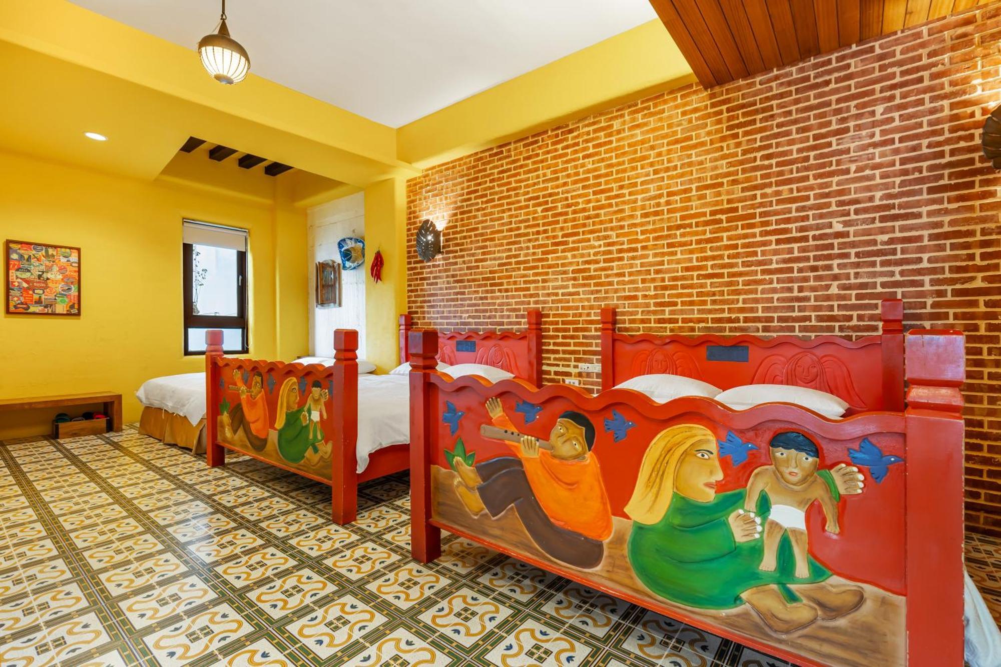 Fairyland & Farm Guest House Кэньдин Экстерьер фото