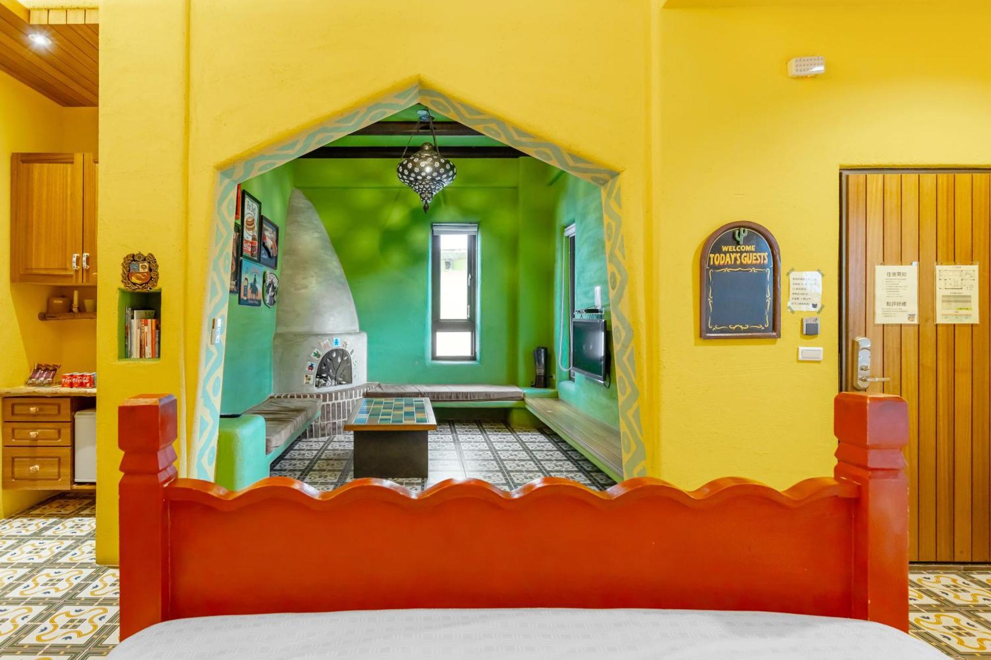 Fairyland & Farm Guest House Кэньдин Экстерьер фото